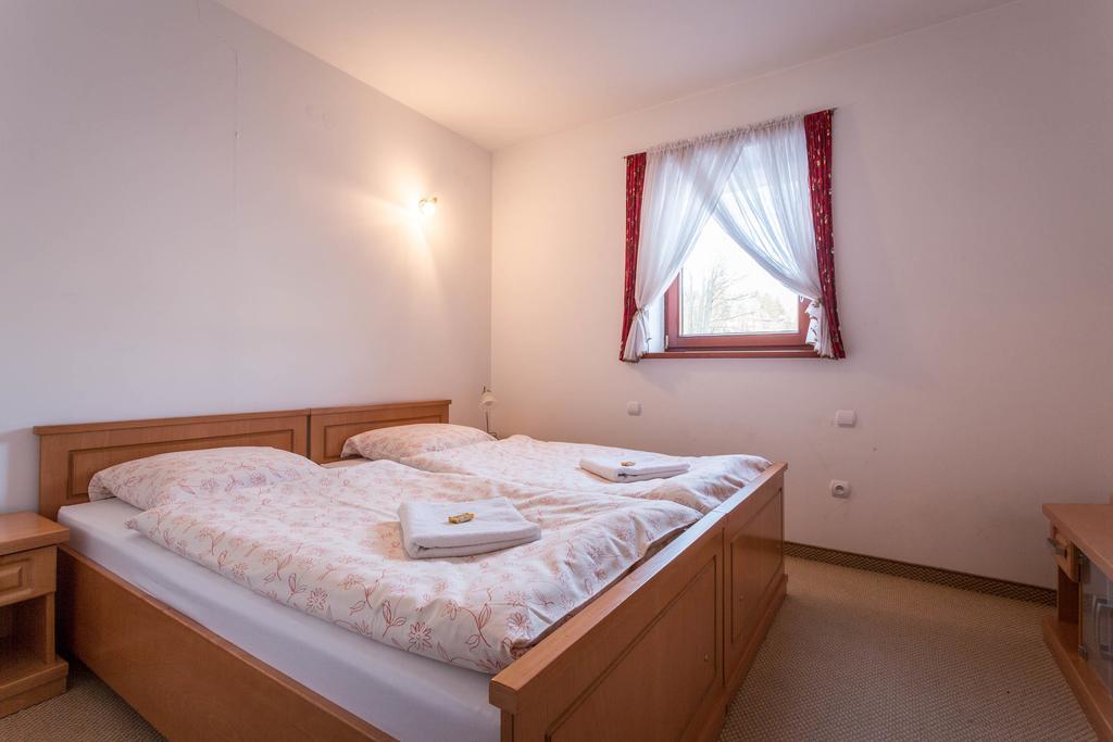 Sykowny Dworek Apartamenty Kościelisko Exteriör bild