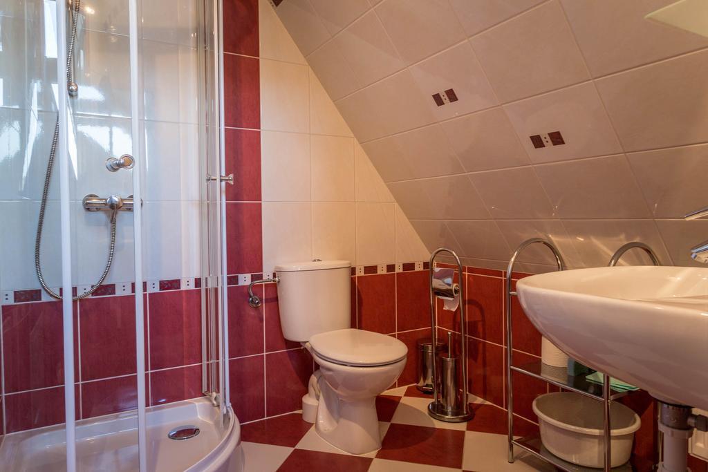 Sykowny Dworek Apartamenty Kościelisko Rum bild