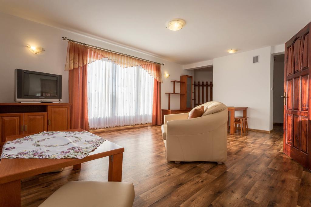 Sykowny Dworek Apartamenty Kościelisko Rum bild