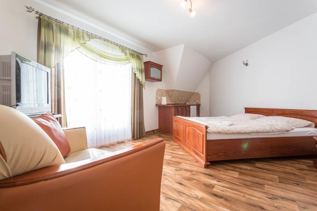 Sykowny Dworek Apartamenty Kościelisko Exteriör bild