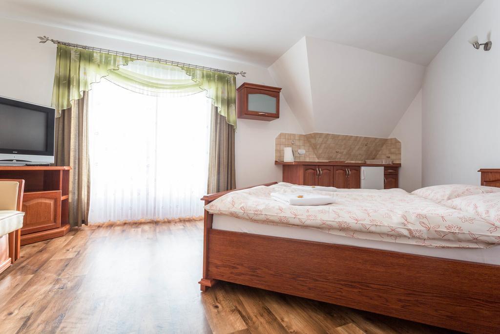 Sykowny Dworek Apartamenty Kościelisko Rum bild